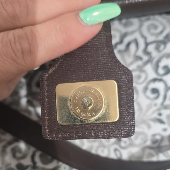 Burberry Beautifel Amazing Condition Checkered Crossbody Bag Authentic Spotless - Picture 12 of 13